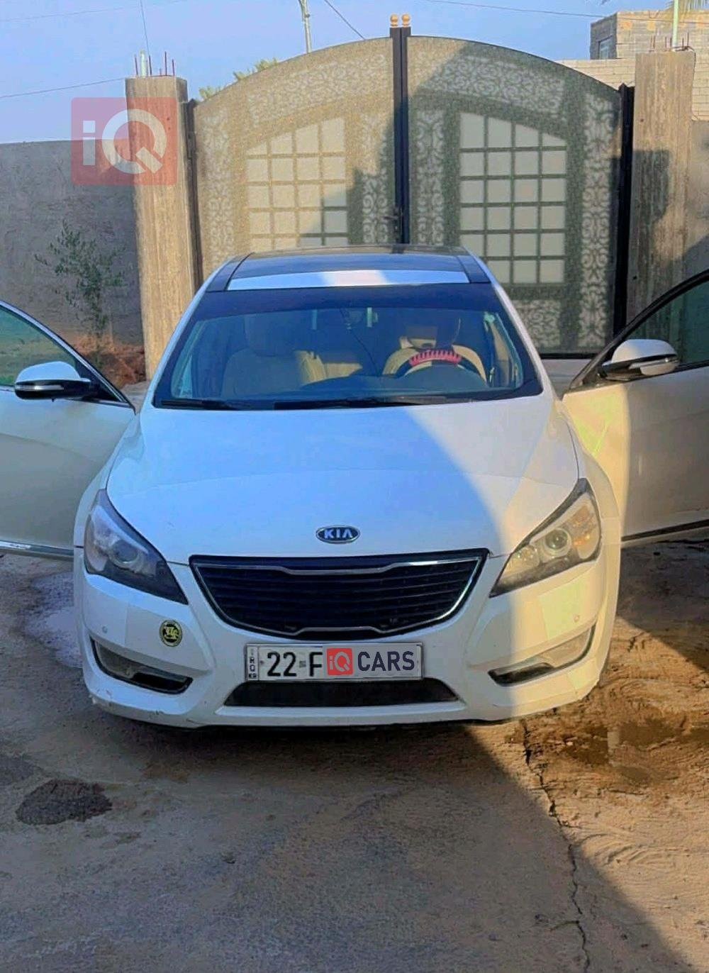 كيا كادينزا